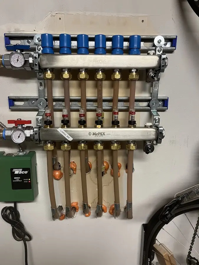 Plumber performing Gas Leak Detection at a residential property in Cotati